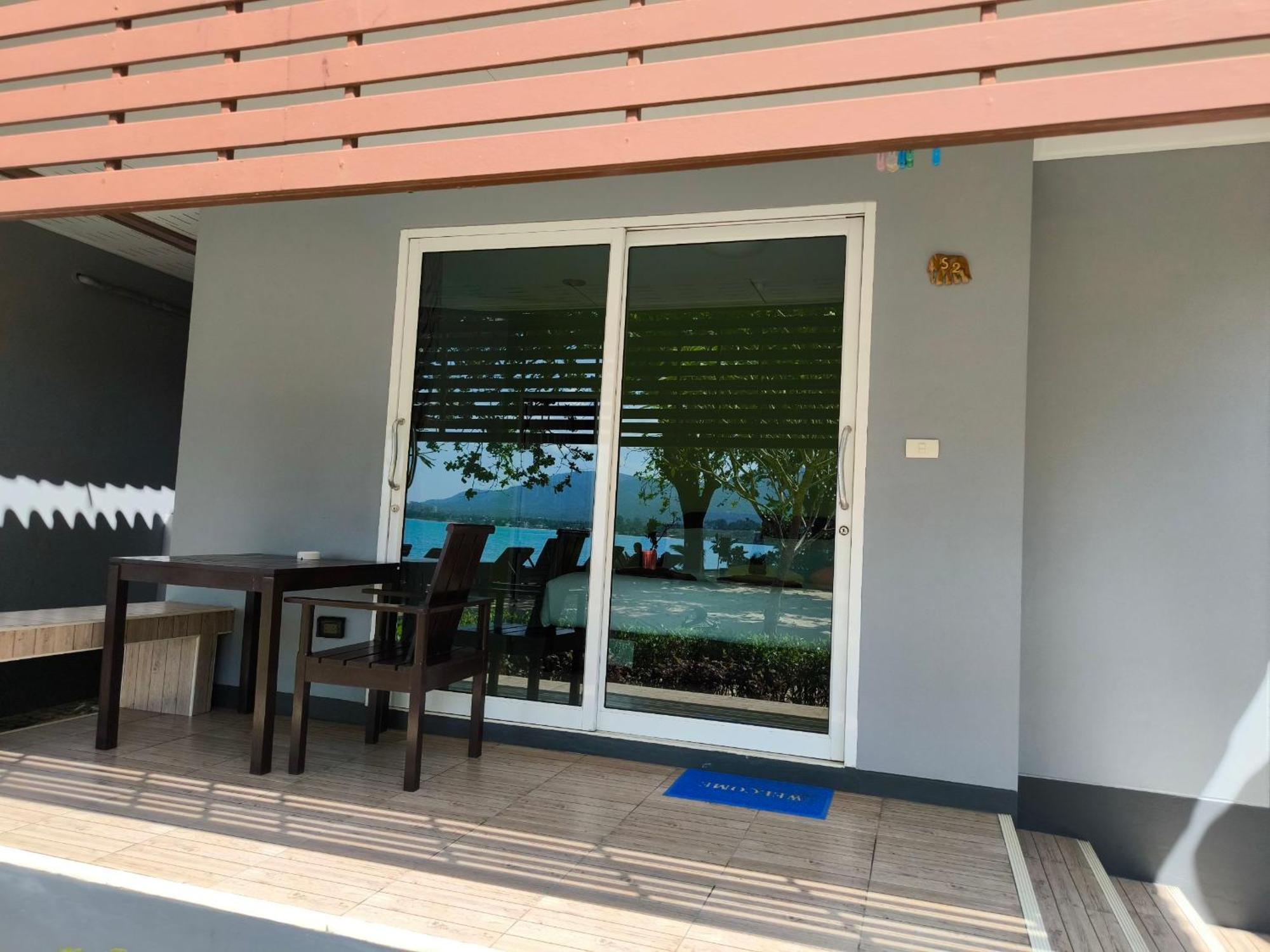 Maenam Villa Hotel Mae Nam Esterno foto